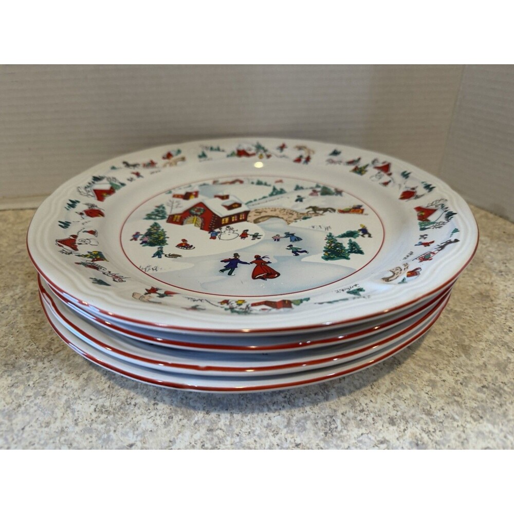 Farberware White Christmas Dinner Plates Set of 4 #391 Katherine Babanovsky